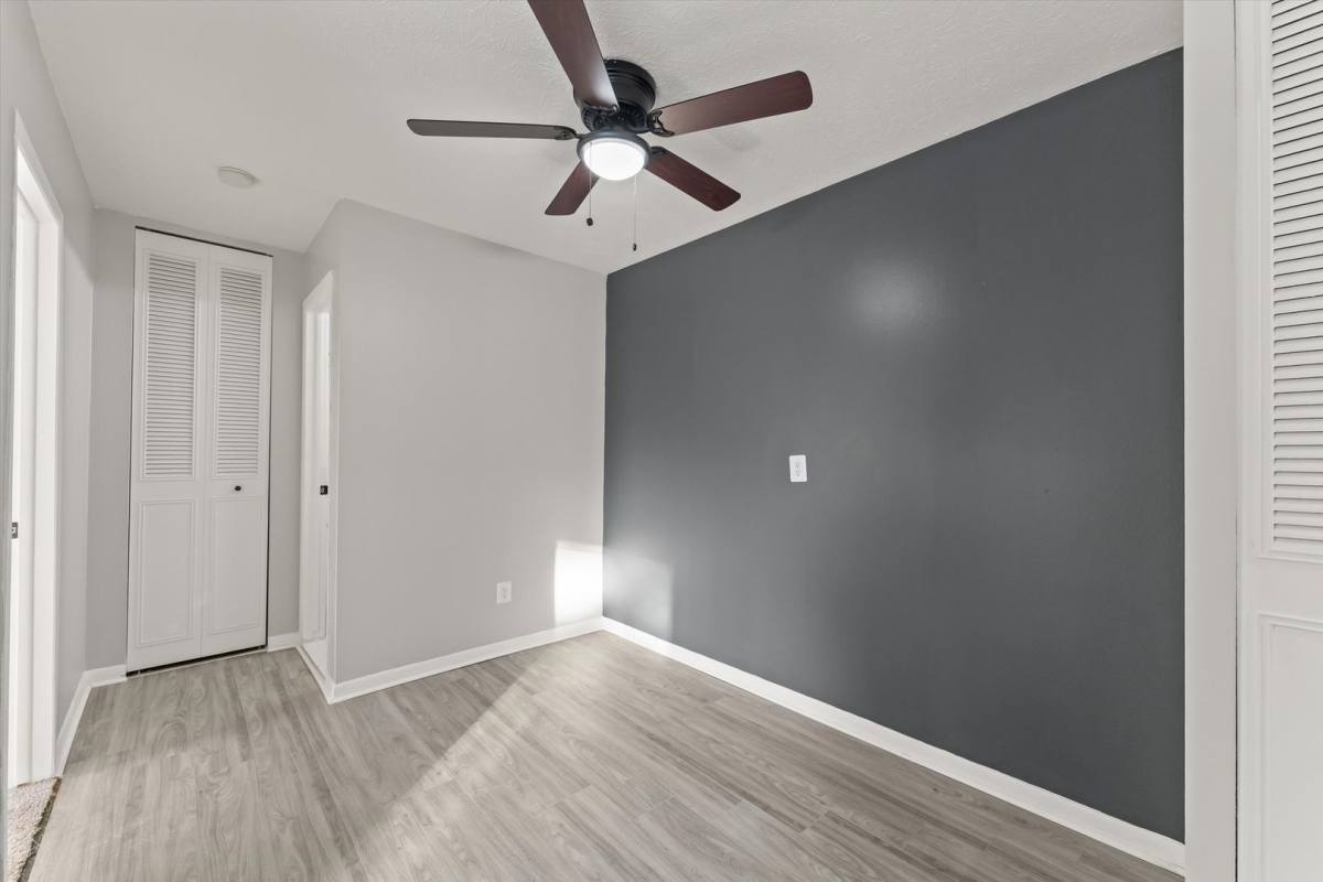 Apartment for rent at 29356 Dequindre Rd, Warren, MI 48092