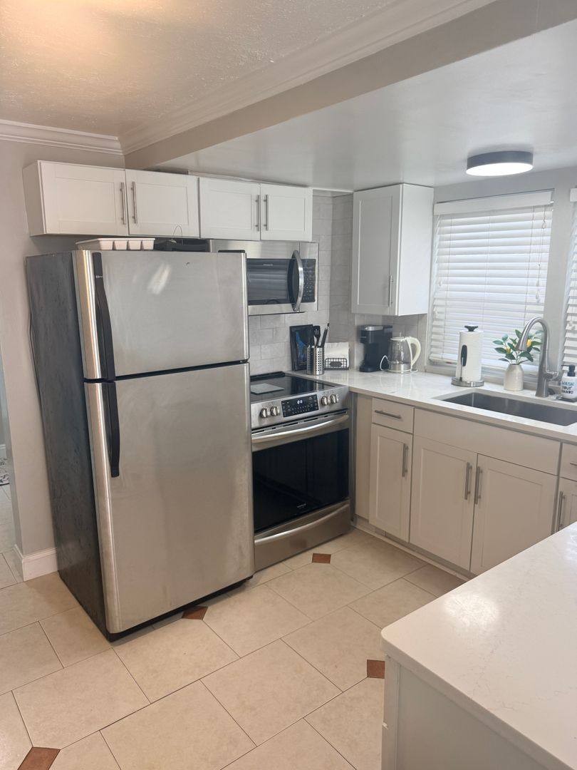 Condo for rent at 200 Walnut St, Neptune Beach, FL 32266