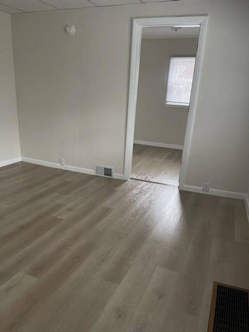 Apartment for rent at 231-33 Miles Ave, Syracuse, NY 13210