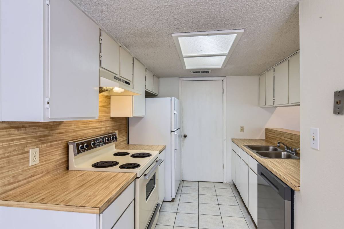 Condo for rent at 1303 Camp Craft, Austin, TX 78746