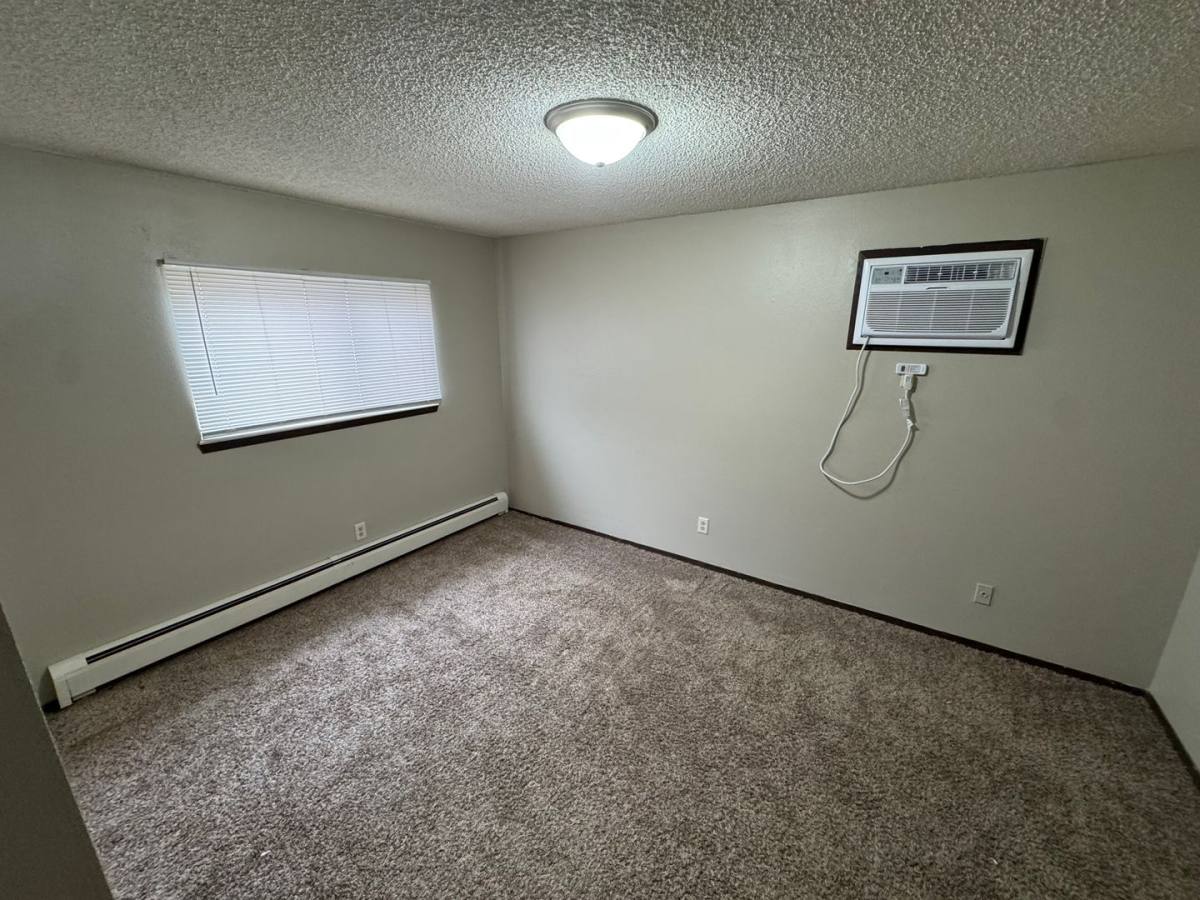 Apartment for rent at 1200 Meadowview Dr, Marion, IA 52302