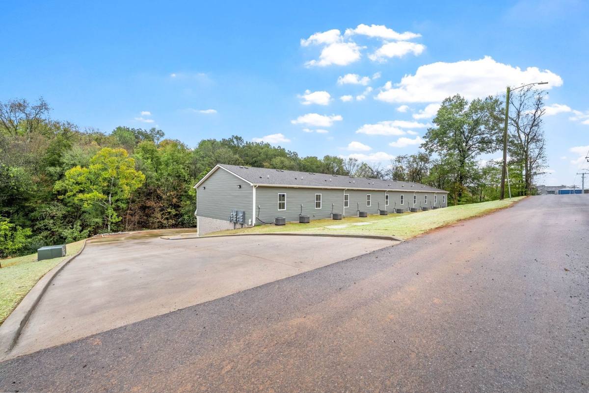Townhouse for rent at 329 Cedar Court, Clarksville, TN 37042