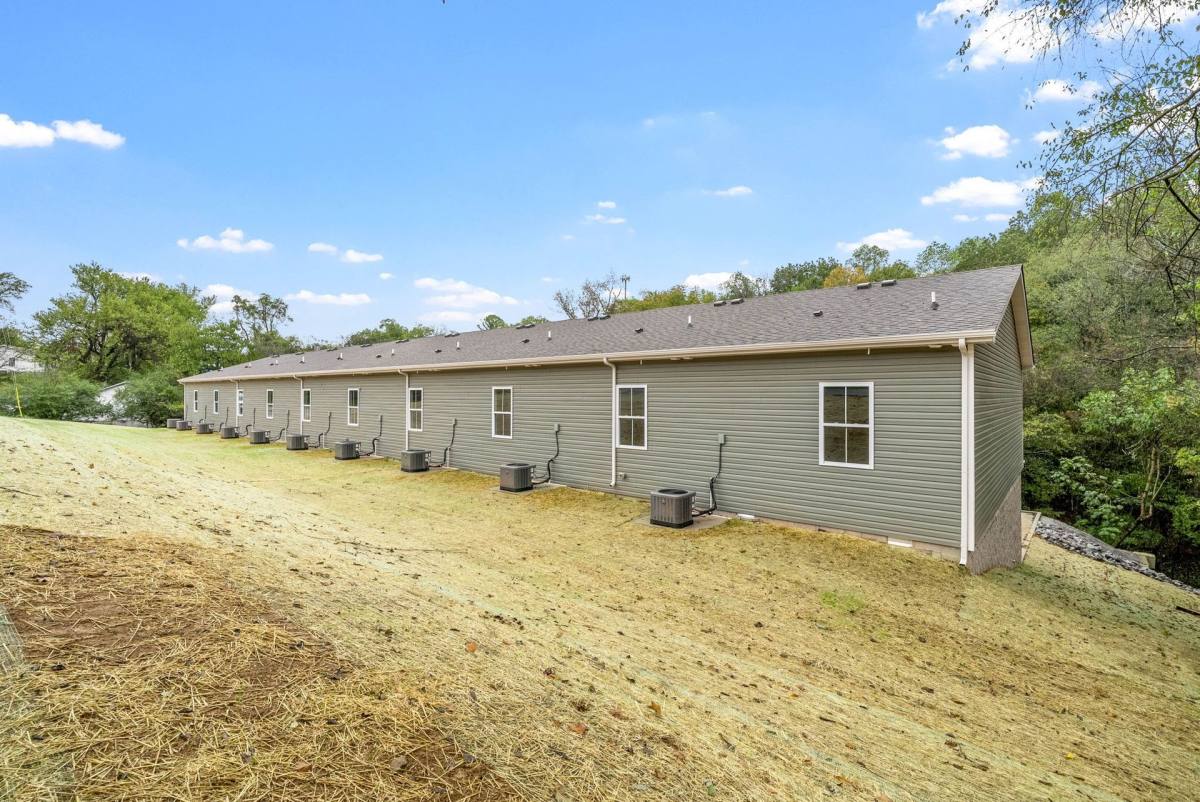 Townhouse for rent at 329 Cedar Court, Clarksville, TN 37042