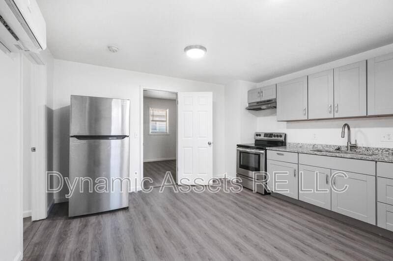 Apartment for rent at 208 E Park #A, Pittsburg, KS 66762