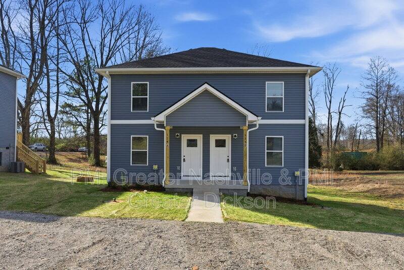 Townhouse for rent at 114 Saw Mill Rd #B, Dickson, TN 37055