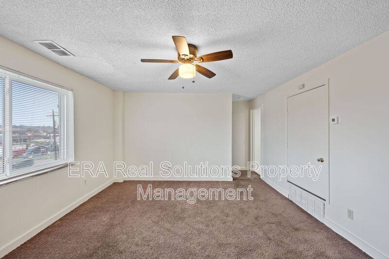 Apartment for rent at 7875 Reading Rd #14, Cincinnati, OH 45237