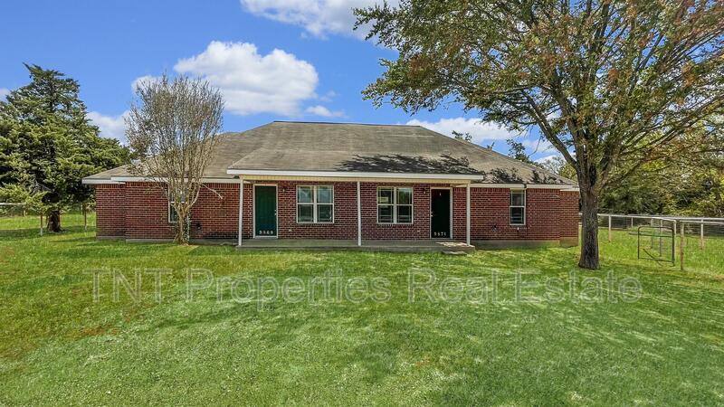 Apartment for rent at 9871 Risky's Ranch Dr, College Station, TX 77845