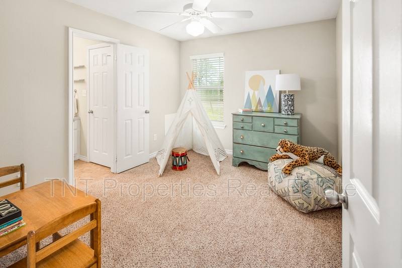 Apartment for rent at 9803 Risky's Ranch Dr, College Station, TX 77845