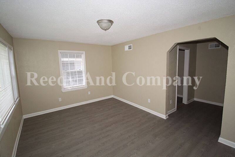 House for rent at 91 Eastview Dr, Memphis, TN 38111