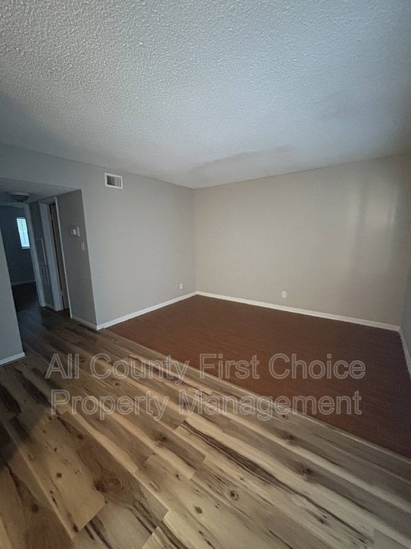 Apartment for rent at 460 93rd Ave N #8, Saint Petersburg, FL 33702