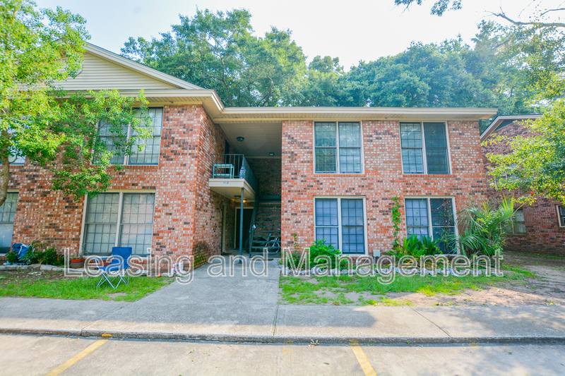 Apartment for rent at 910 Sea Gull Dr #B, Mount Pleasant, SC 29464