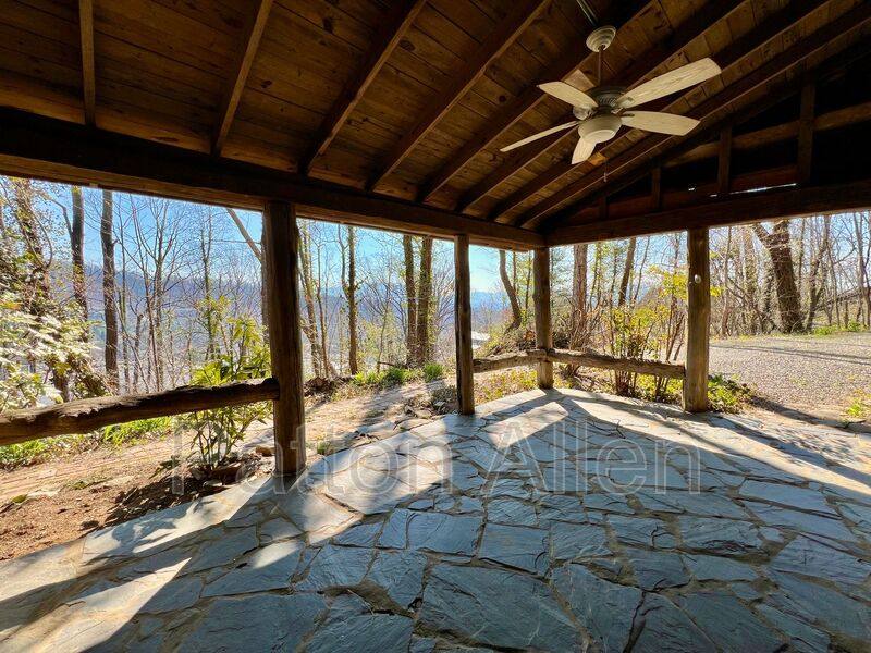 House for rent at 3 Wayside Rd, Asheville, NC 28805