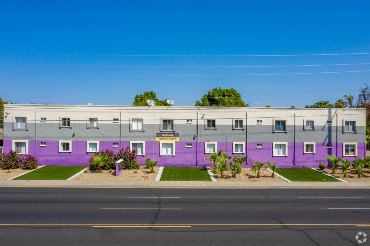 Apartment for rent at 3734 W Camelback Rd, Phoenix, AZ 85019