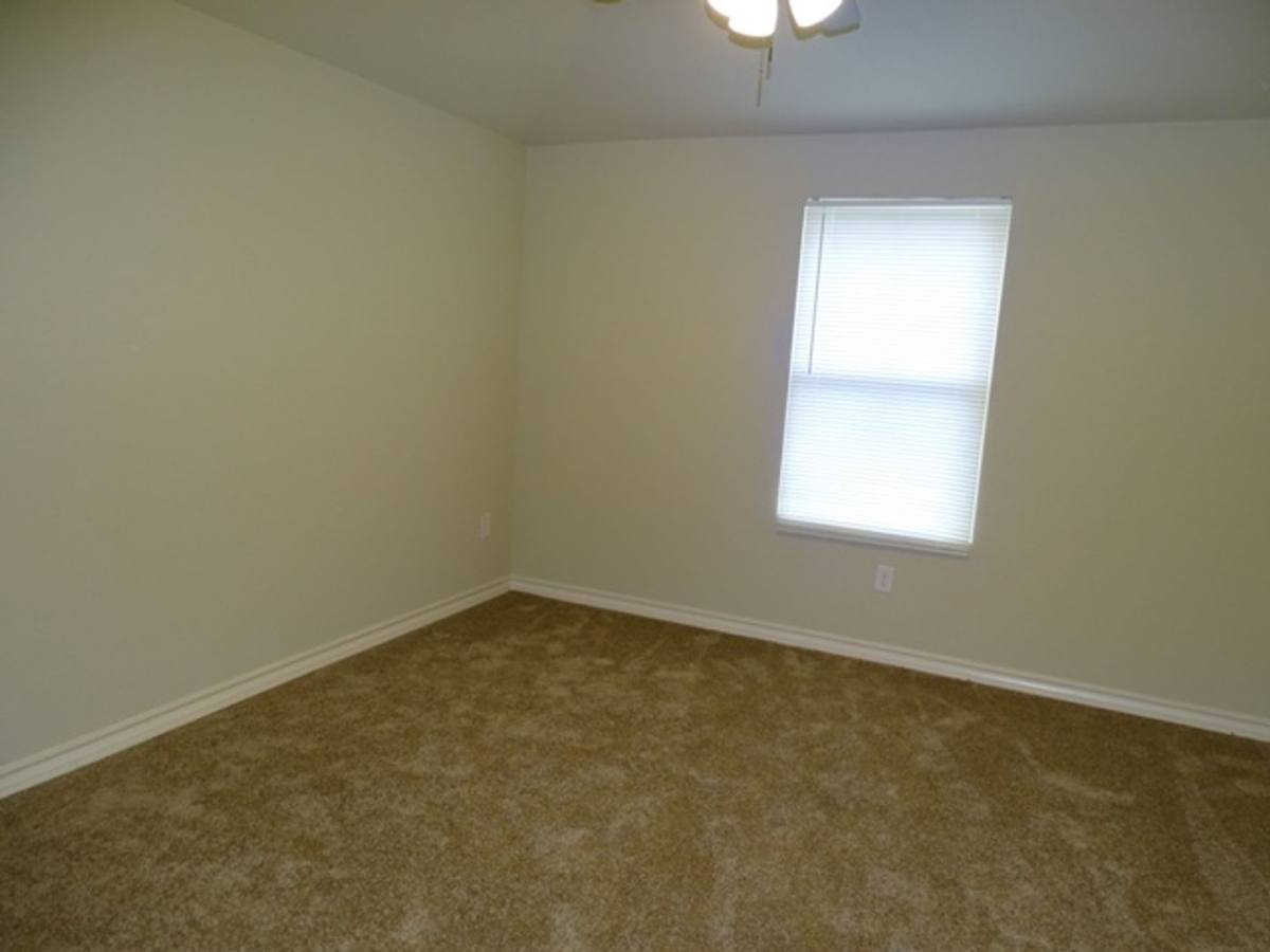Townhouse for rent at 6406 Luglio Lane, San Antonio, TX 78233