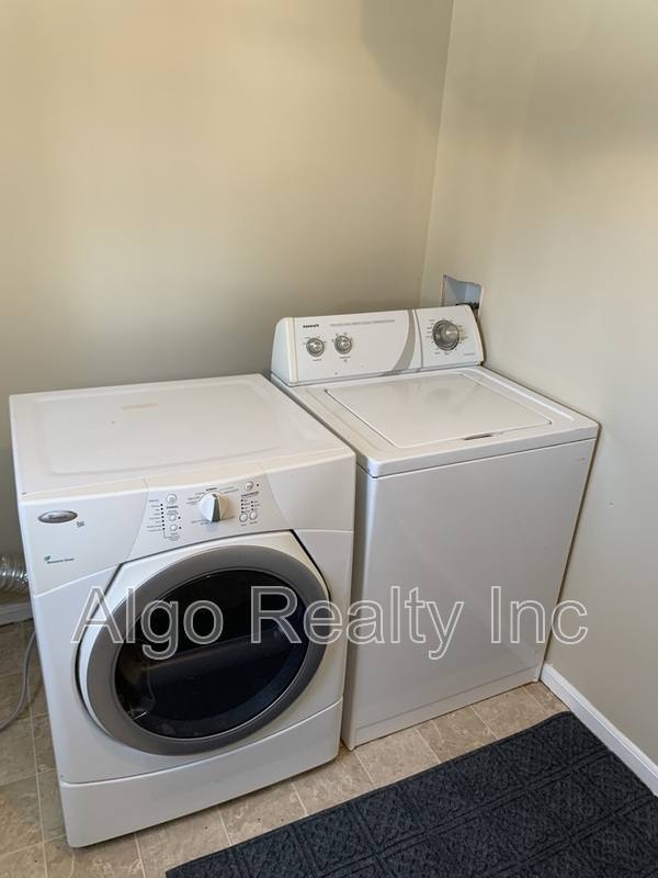 House for rent at 1427 N Morgan Ave, Minneapolis, MN 55411