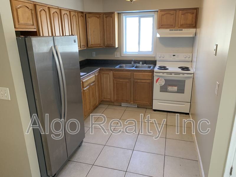 House for rent at 1427 N Morgan Ave, Minneapolis, MN 55411