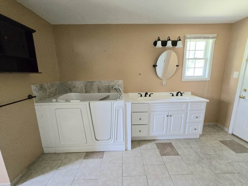 House for rent at 3316 E Princeton Rd, Petersburg, VA 23805