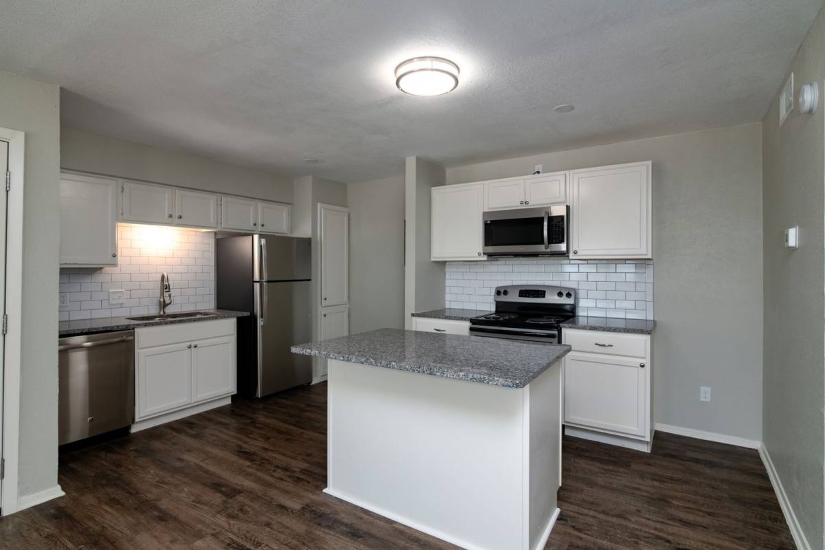 Apartment for rent at 8037 W Elizabeth Lane, Fort Worth, TX 76116