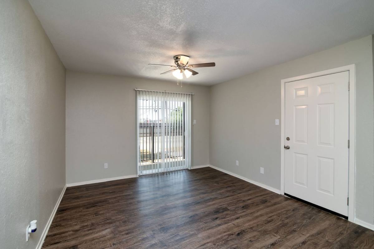 Apartment for rent at 8037 W Elizabeth Lane, Fort Worth, TX 76116