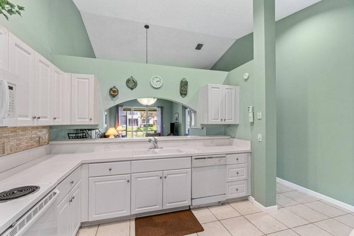 House for rent at 55 N Lakeshore Dr, Lake Worth, FL 33462