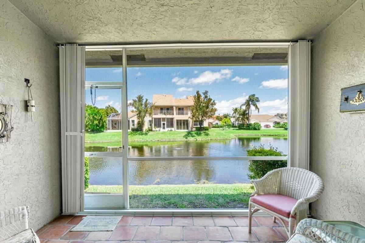 House for rent at 55 N Lakeshore Dr, Lake Worth, FL 33462