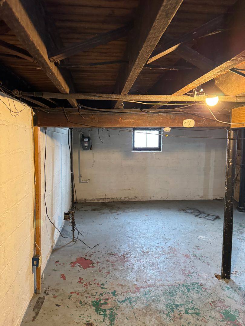 House for rent at 1164 W 7th St, Erie, PA 16506