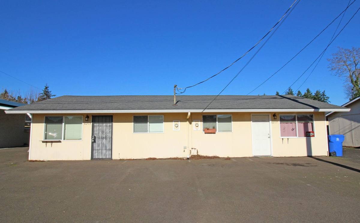 6213-6217 SE Fern Ave, Portland, OR 97206 - Apartment For Rent - Image 1