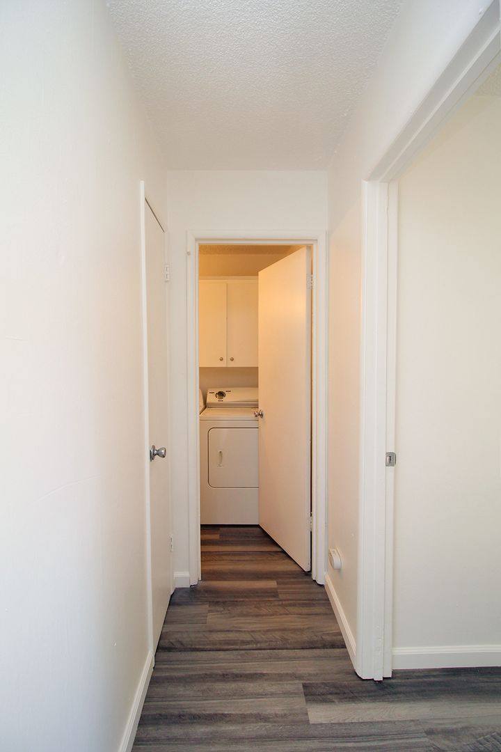 6213-6217 SE Fern Ave, Portland, OR 97206 - Apartment For Rent - Image 10