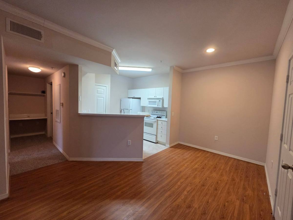 Condo for rent at 3045 Marina Bay Dr, League City, TX 77573