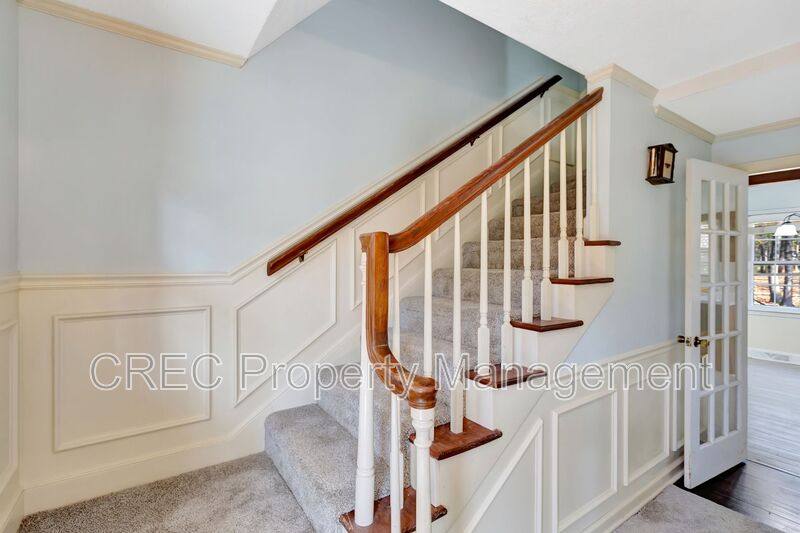 House for rent at 321 Shaftesbury Lane, Summerville, SC 29485