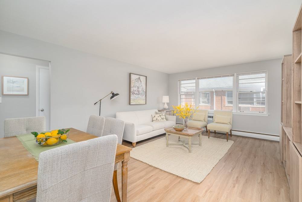 Apartment for rent at 34-46 S Kensington Ave, La Grange, IL 60525