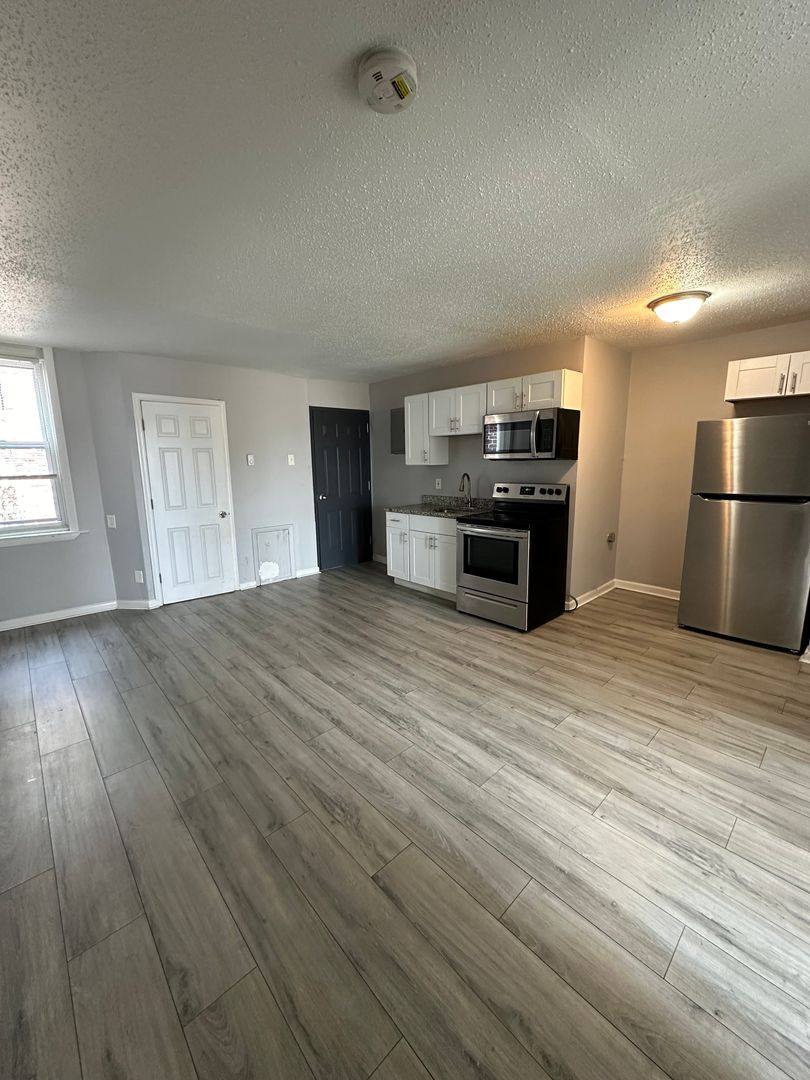 Apartment for rent at 423 Main St, Darby, PA 19023