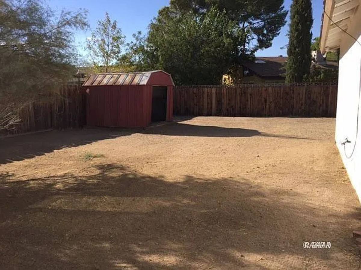 House for rent at 932 Kinnett Ave, Ridgecrest, CA 93555