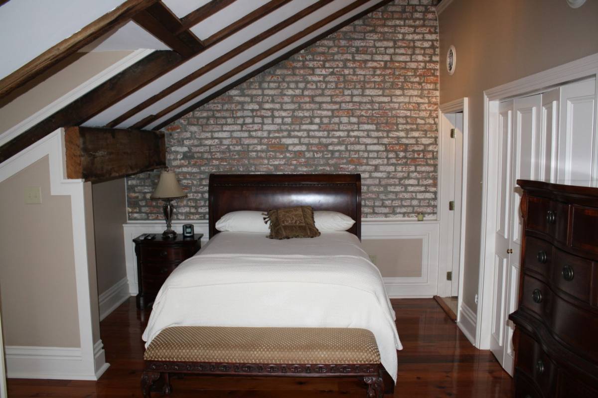 Apartment for rent at 1241 Decatur St, New Orleans, LA 70116