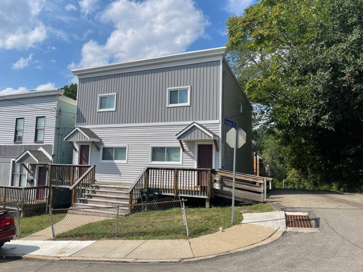 Apartment for rent at 18-28 Simms St, Pittsburgh, PA 15211