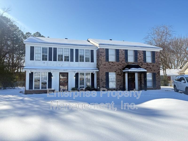 Apartment for rent at 3877 Camelia Cove, Memphis, TN 38115