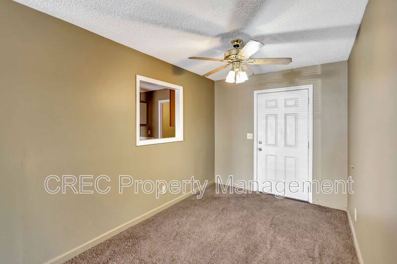 Townhouse for rent at 169 Pine Shadow Dr, Goose Creek, SC 29445