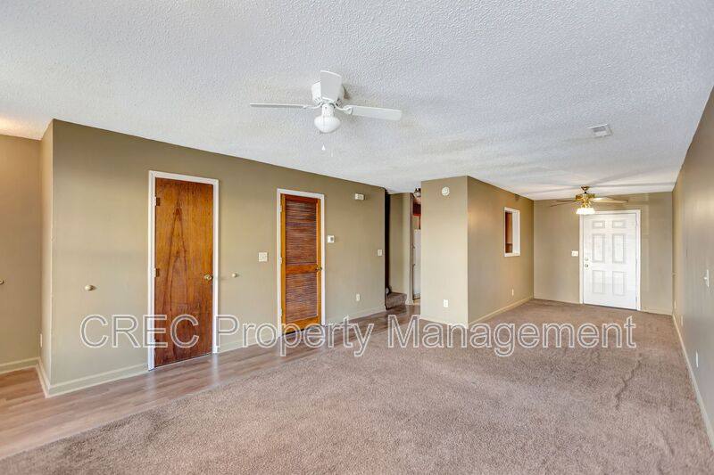 Townhouse for rent at 169 Pine Shadow Dr, Goose Creek, SC 29445