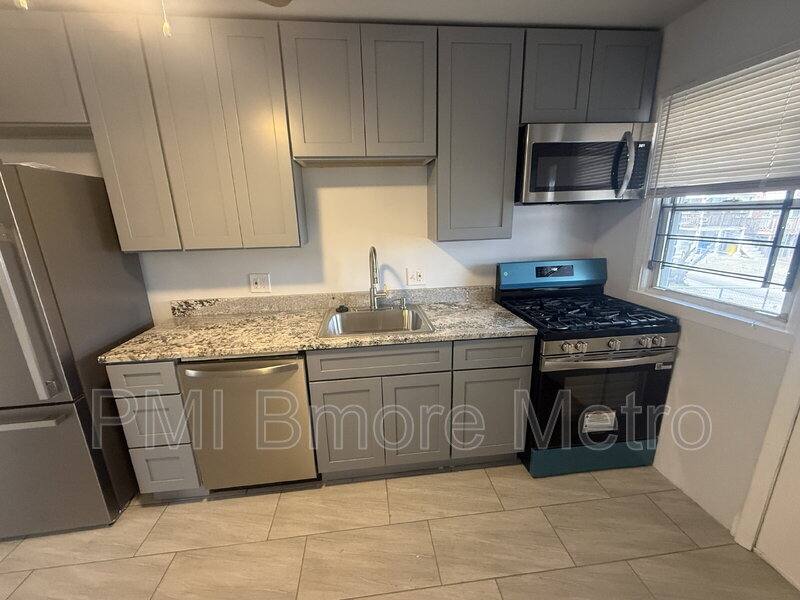 Townhouse for rent at 917 Kevin Rd, Baltimore, MD 21229