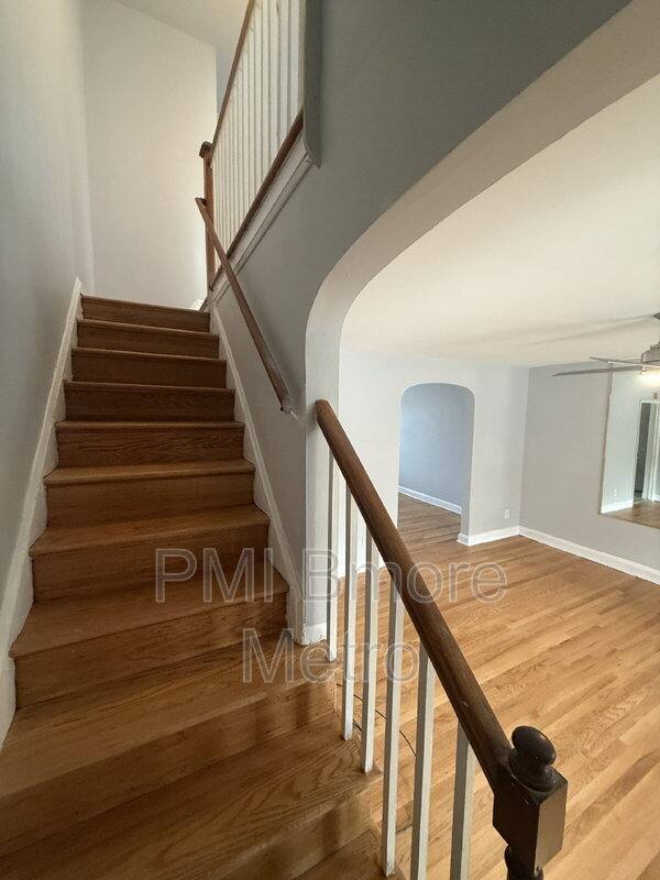 Townhouse for rent at 917 Kevin Rd, Baltimore, MD 21229