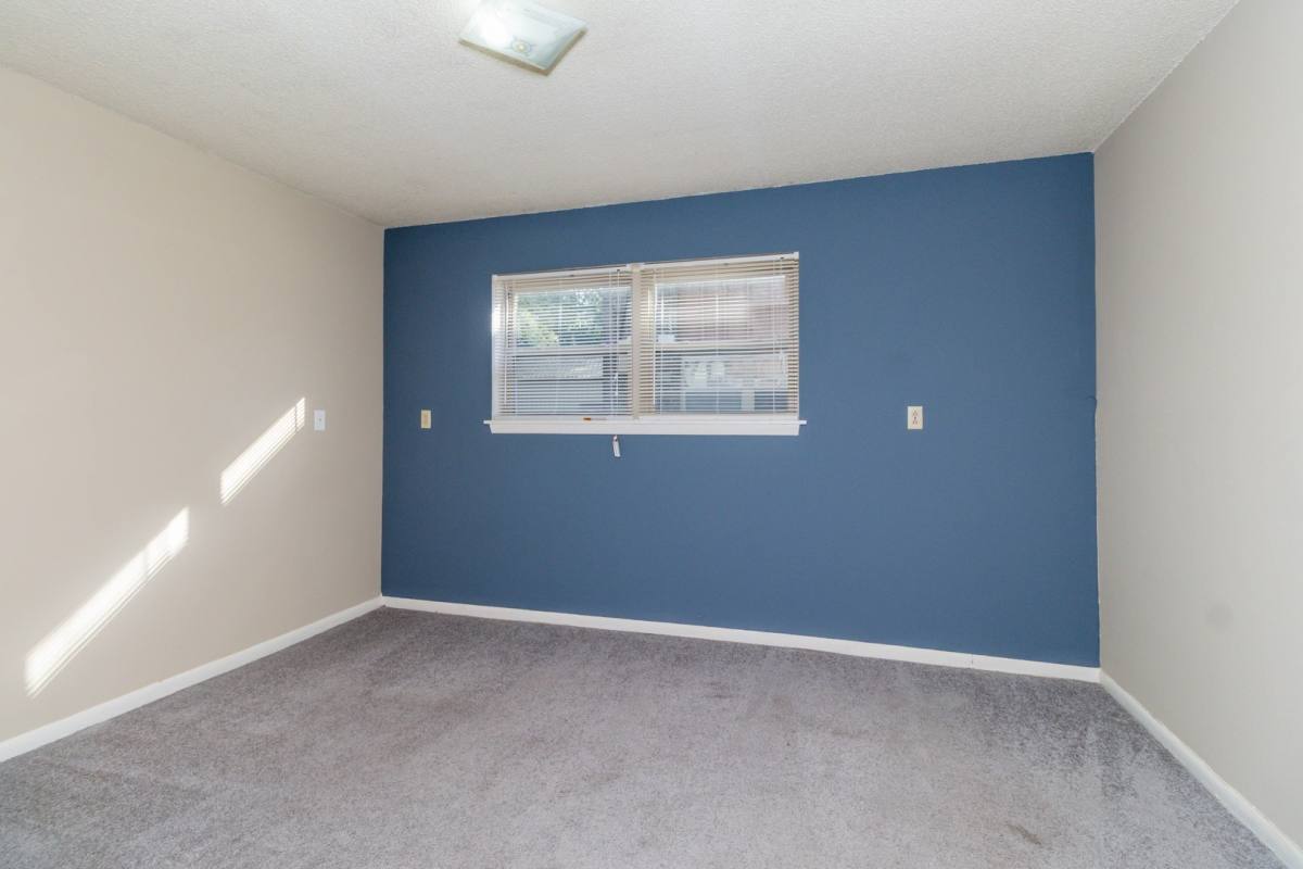 Apartment for rent at 402 Lawrence Place, Columbia, MO 65201