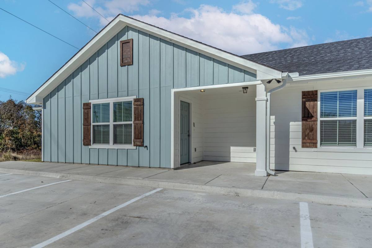 Townhouse for rent at 1250 Croft Lane, Bryan, TX 77801