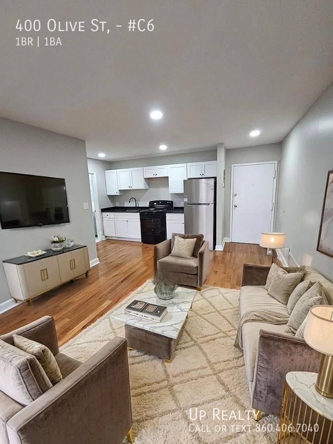 House for rent at 400 Olive St, Bridgeport, CT 06604