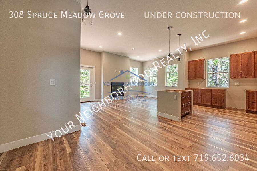Townhouse for rent at 308 Spruce Meadow Grove, Woodland Park, CO 80863