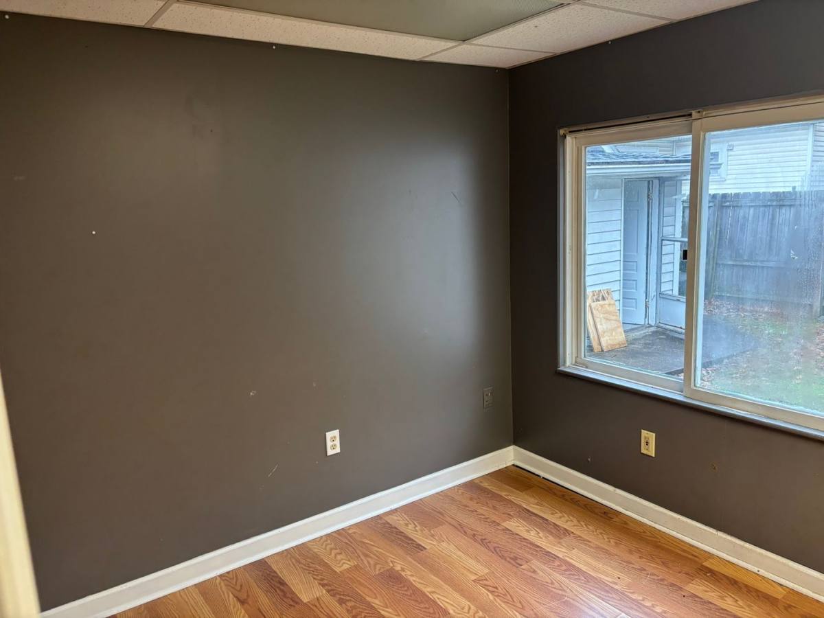 Apartment for rent at 208-210 McClure St, Dravosburg, PA 15034