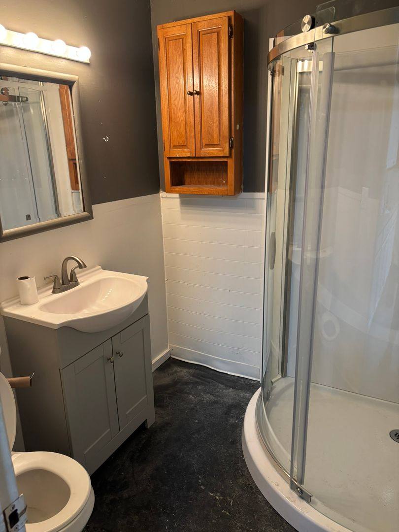 Apartment for rent at 208-210 McClure St, Dravosburg, PA 15034