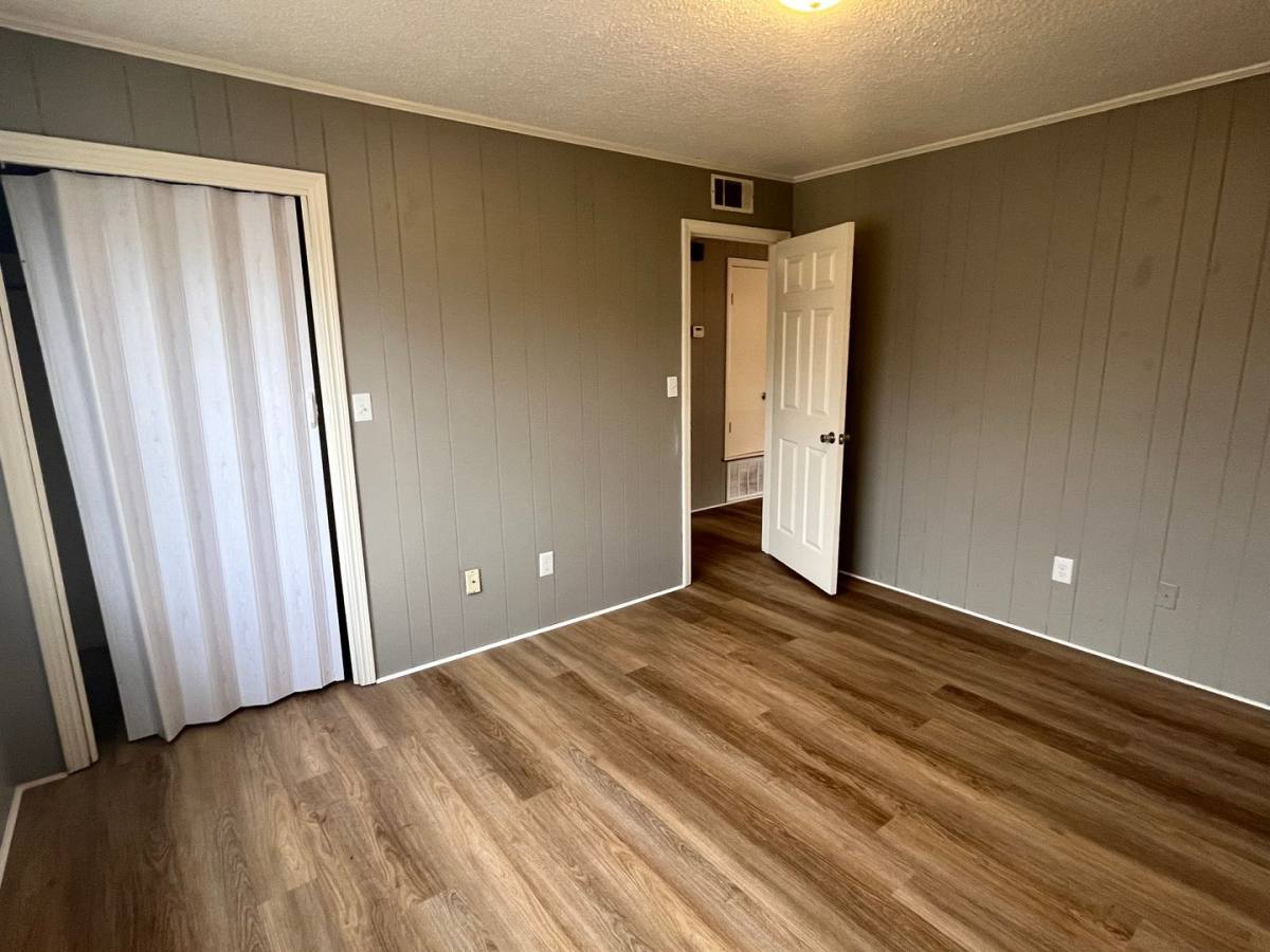 Apartment for rent at 1910 - 1911 S El Paso, Russellville, AR 72801