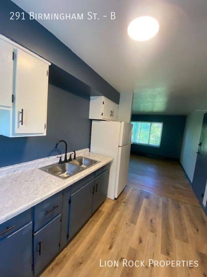 Apartment for rent at 291 Birmingham St #2, Saint Paul, MN 55106