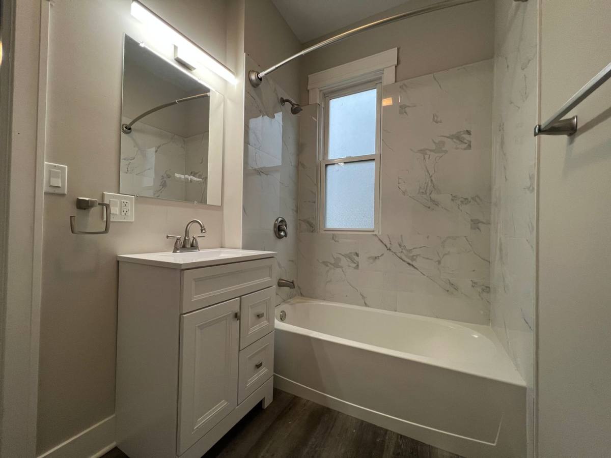 Apartment for rent at 2134 W 18th St, Chicago, IL 60608