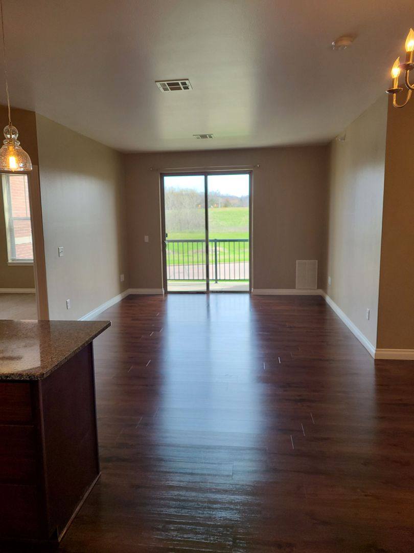 Apartment for rent at 2101 Abbey Rd, Onalaska, WI 54650